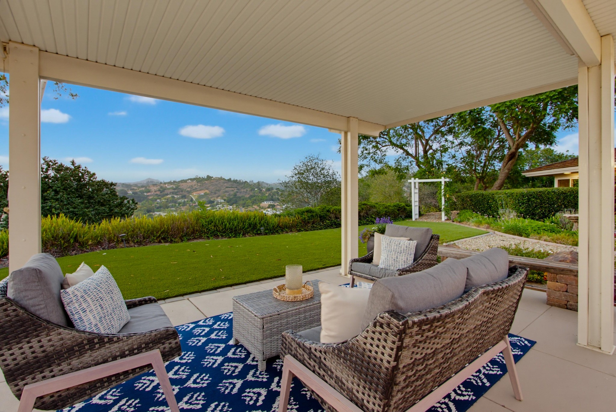 Virtual tour photo 1 of 100 for 3088 Skycrest Dr