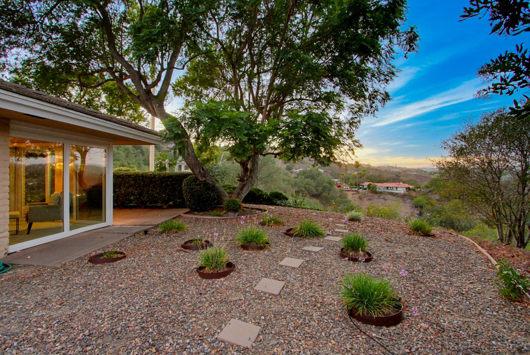Virtual tour photo 79 of 100 for 3088 Skycrest Dr