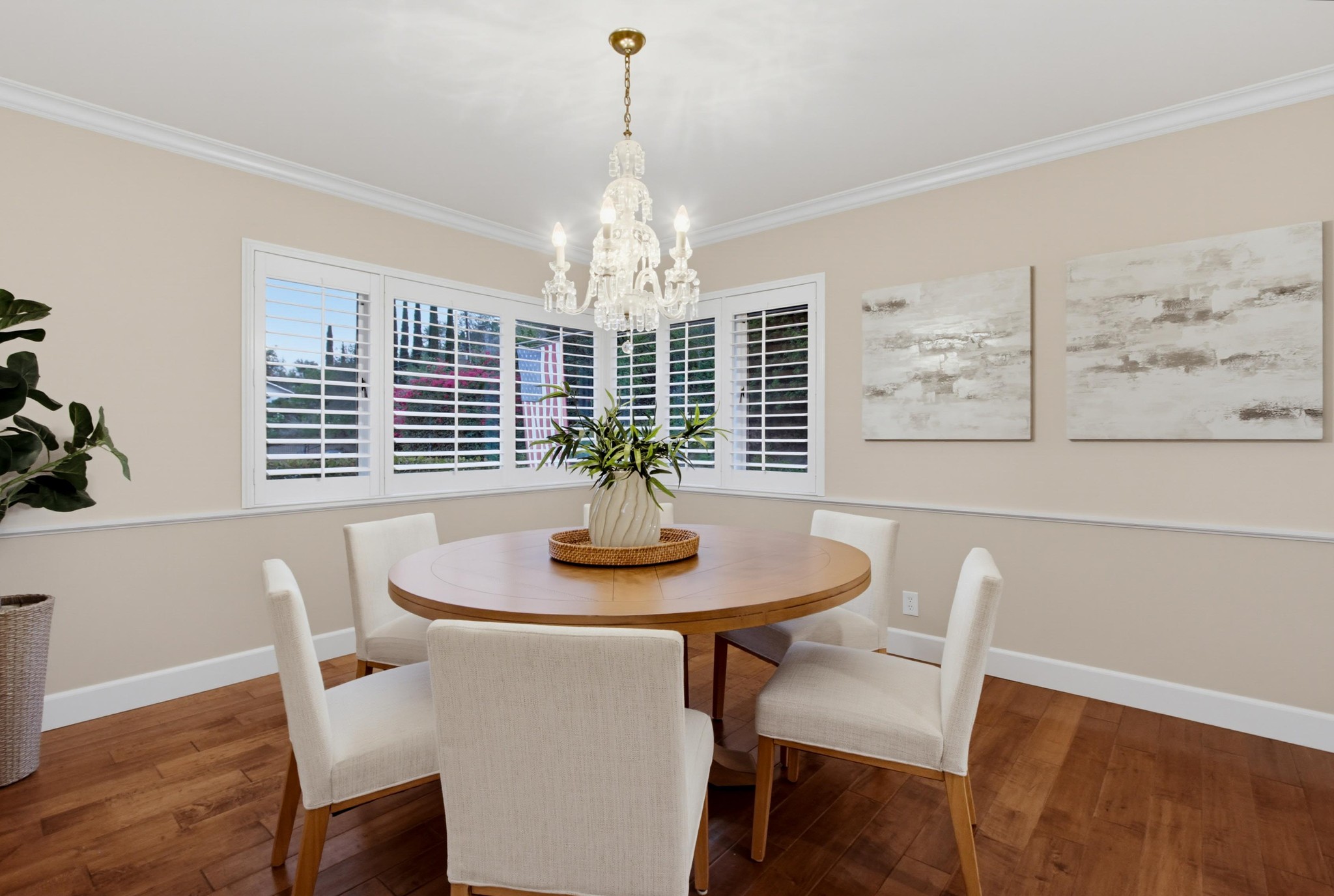 Virtual tour photo 32 of 100 for 3088 Skycrest Dr