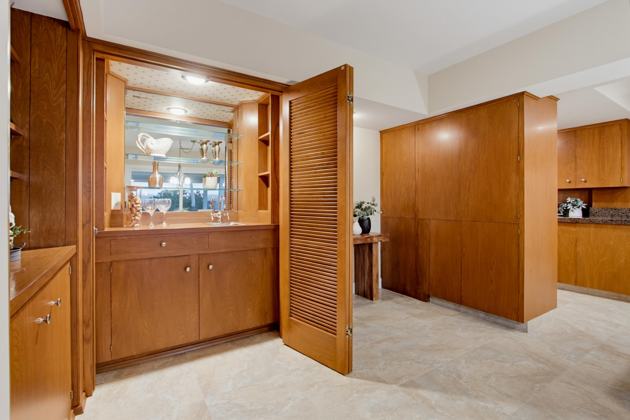 Virtual tour photo 20 of 100 for 3088 Skycrest Dr