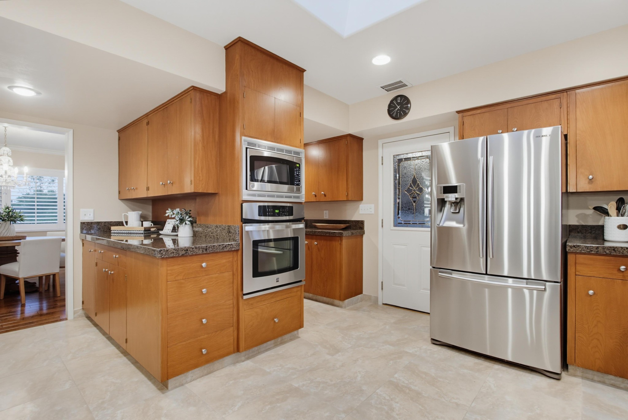 Virtual tour photo 29 of 100 for 3088 Skycrest Dr
