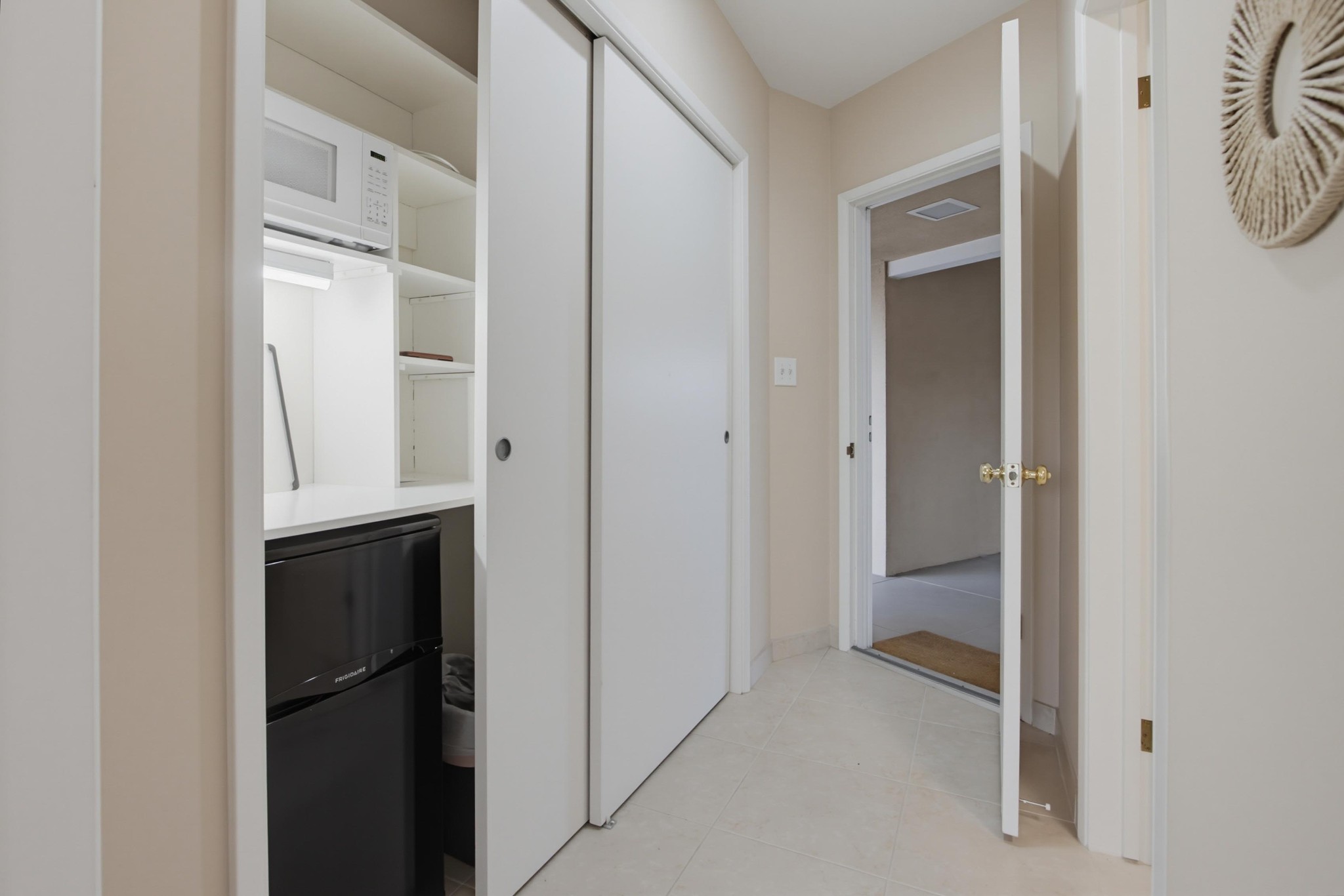 Virtual tour photo 56 of 100 for 3088 Skycrest Dr