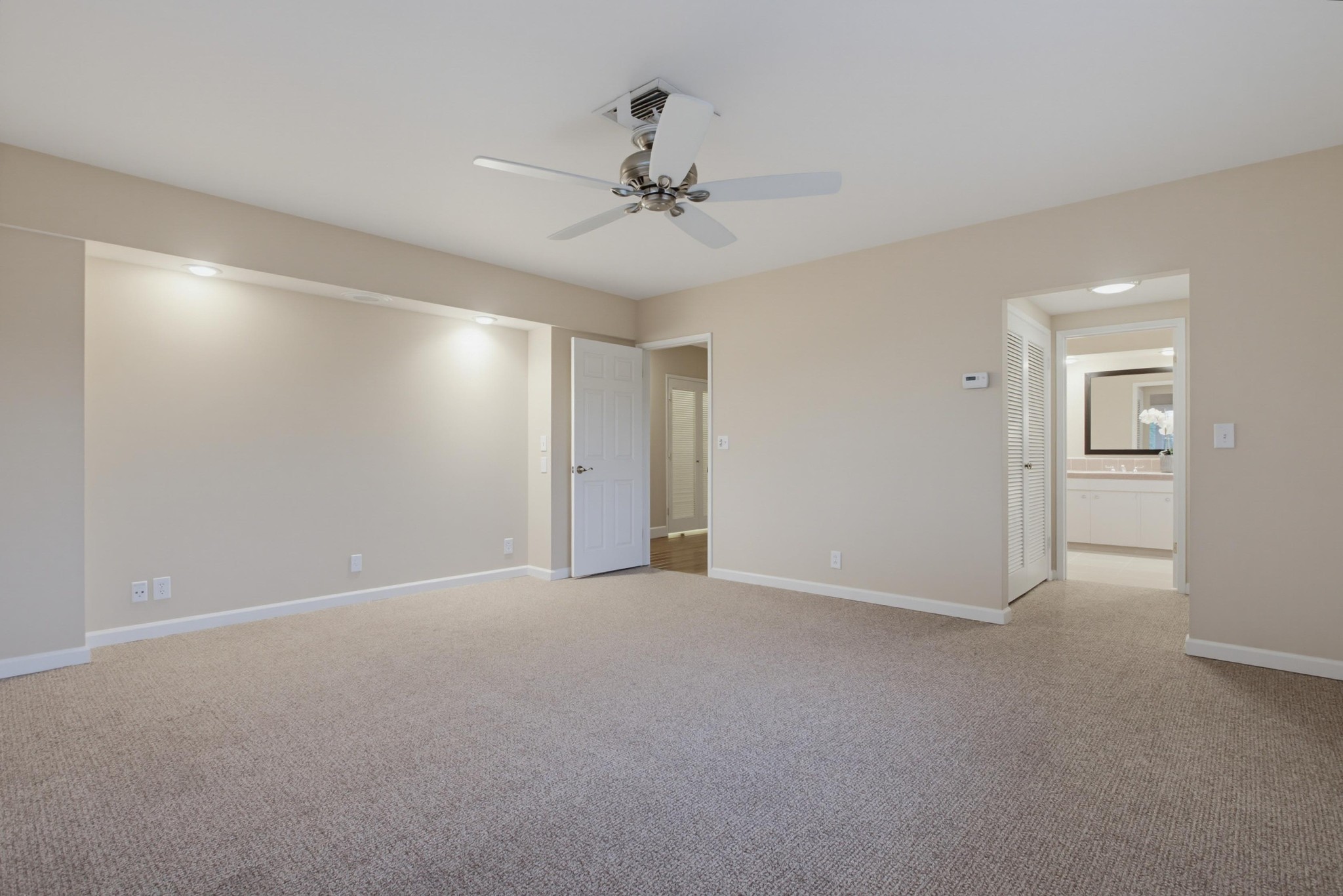 Virtual tour photo 49 of 100 for 3088 Skycrest Dr