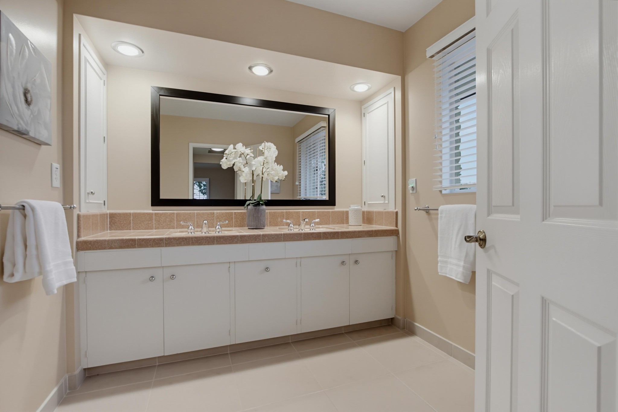 Virtual tour photo 52 of 100 for 3088 Skycrest Dr