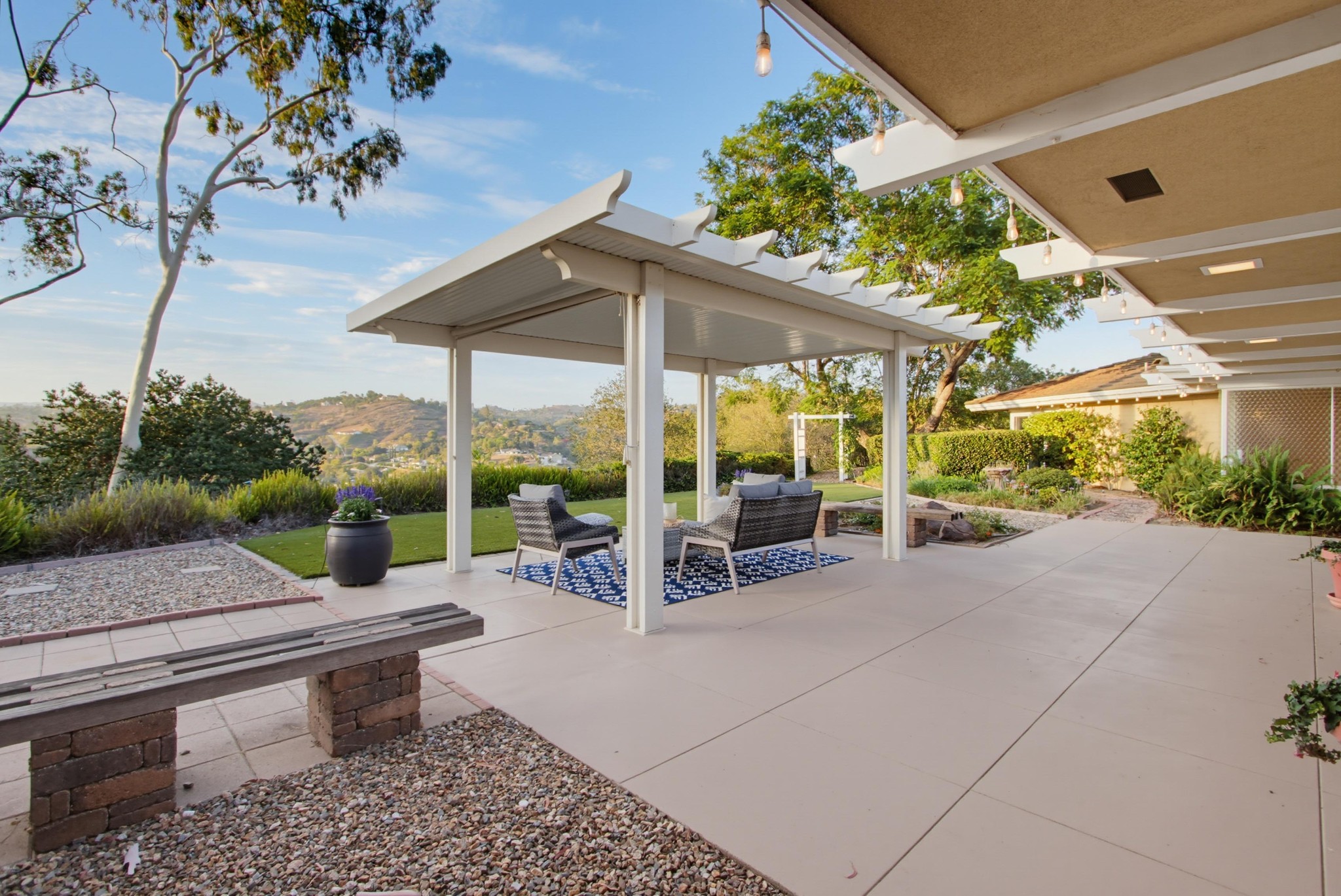 Virtual tour photo 88 of 100 for 3088 Skycrest Dr