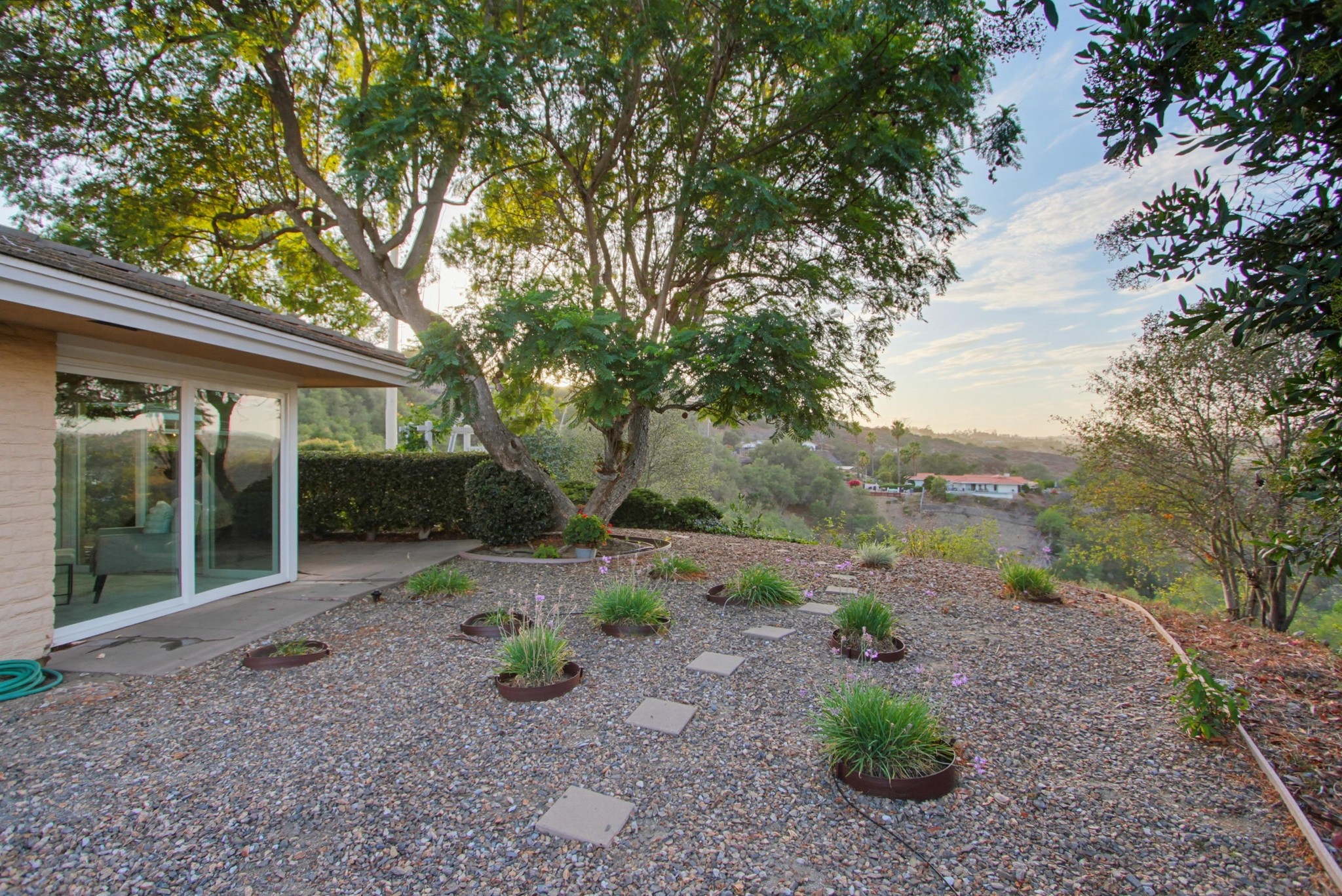Virtual tour photo 96 of 100 for 3088 Skycrest Dr