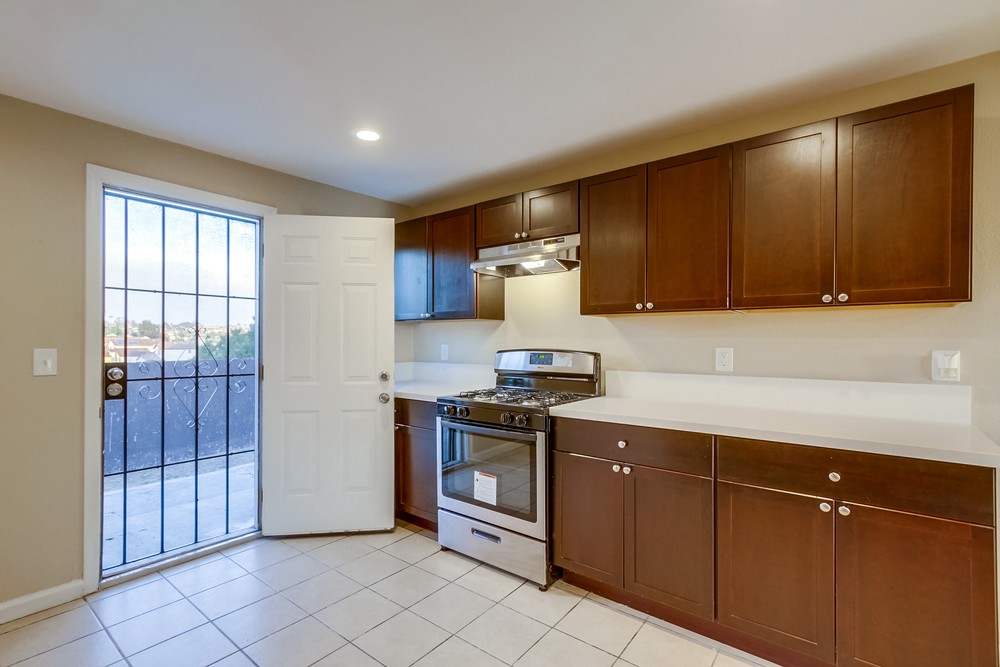 Virtual tour photo 19 of 48 for 309 S Willie James Jones Ave