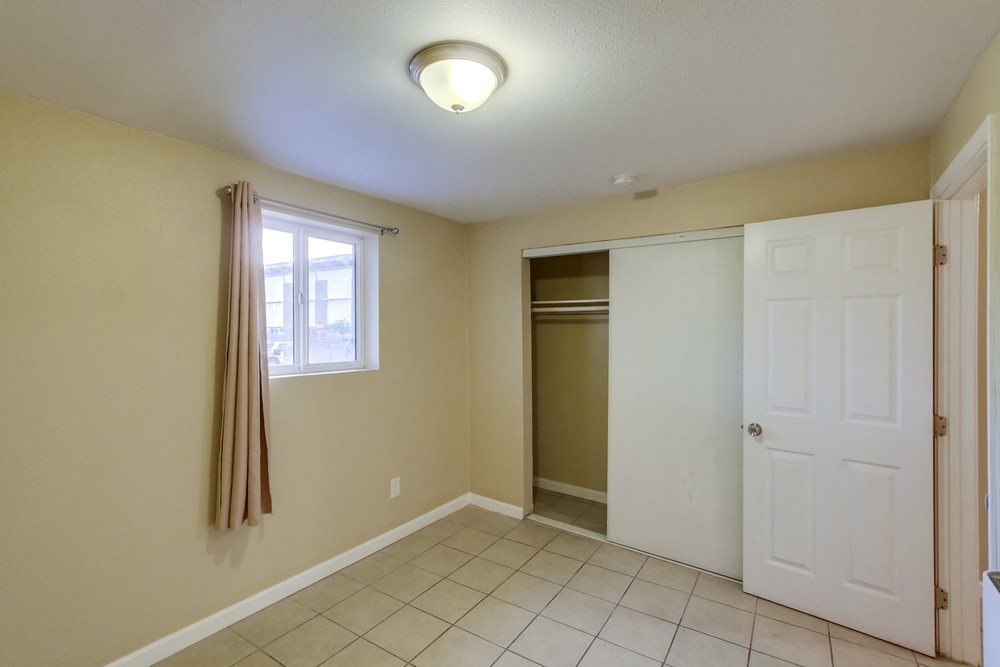 Virtual tour photo 33 of 48 for 309 S Willie James Jones Ave