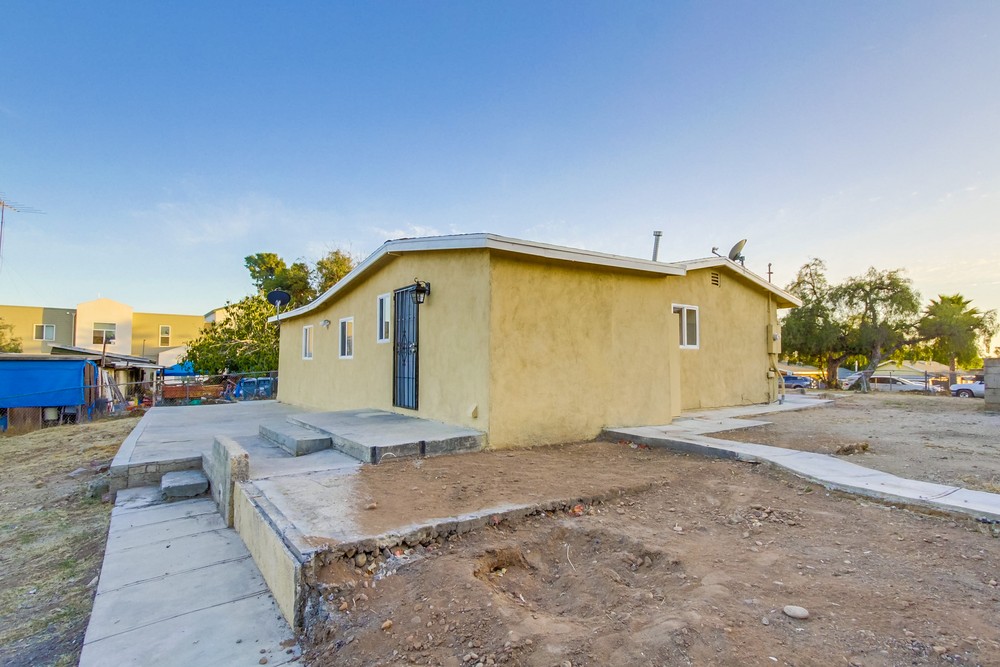 Virtual tour photo 46 of 48 for 309 S Willie James Jones Ave