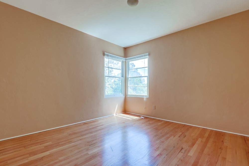 Virtual tour photo 19 of 28 for 3097 Palm St