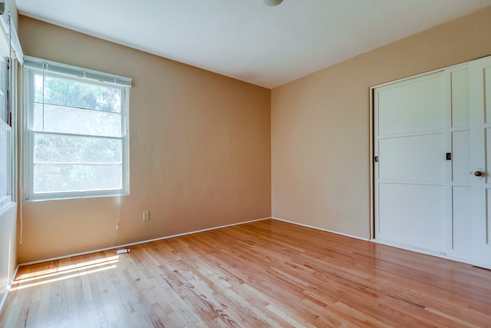 Virtual tour photo 20 of 28 for 3097 Palm St
