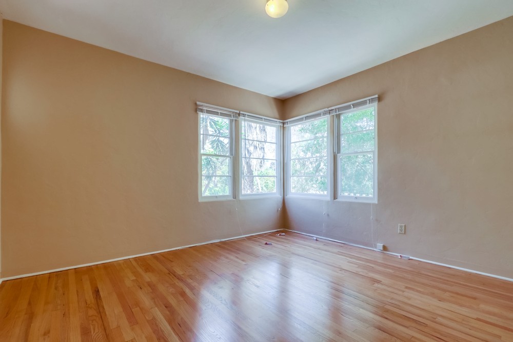 Virtual tour photo 21 of 28 for 3097 Palm St