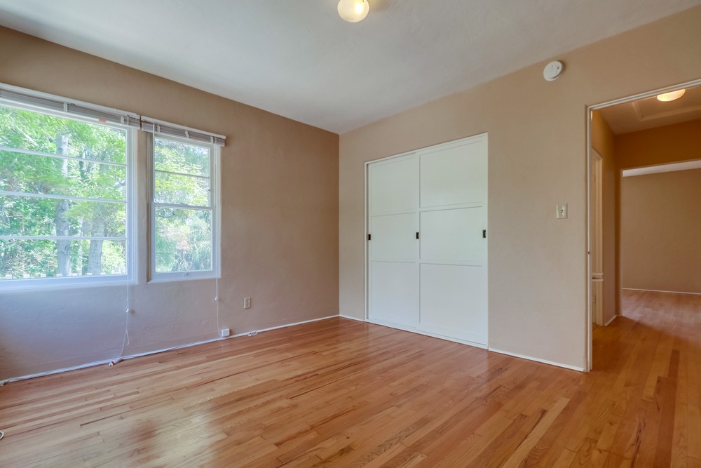 Virtual tour photo 22 of 28 for 3097 Palm St