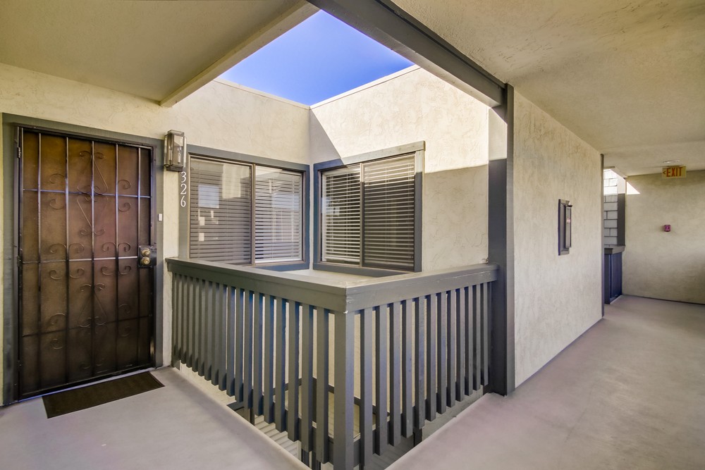 Virtual tour photo 4 of 39 for 3098 Rue Dorleans