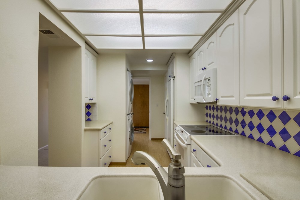 Virtual tour photo 16 of 39 for 3098 Rue Dorleans