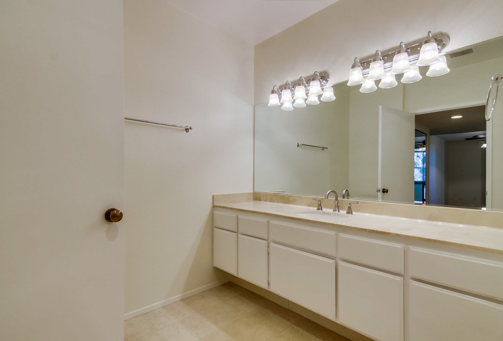 Virtual tour photo 26 of 39 for 3098 Rue Dorleans