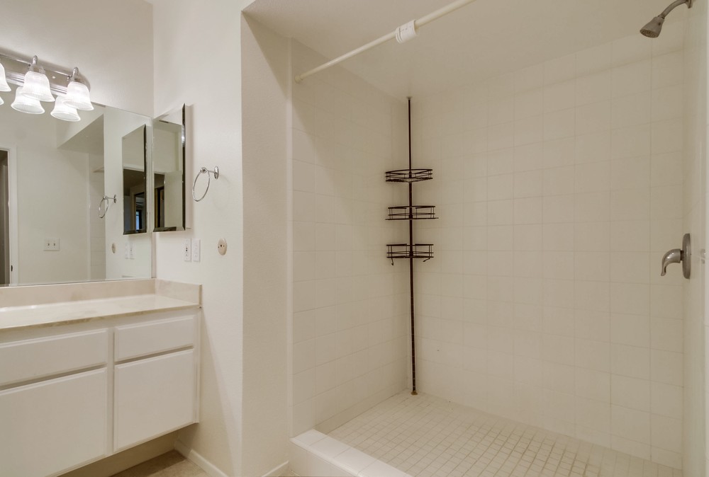 Virtual tour photo 28 of 39 for 3098 Rue Dorleans