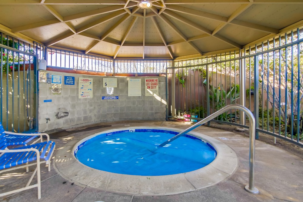 Virtual tour photo 38 of 39 for 3098 Rue Dorleans