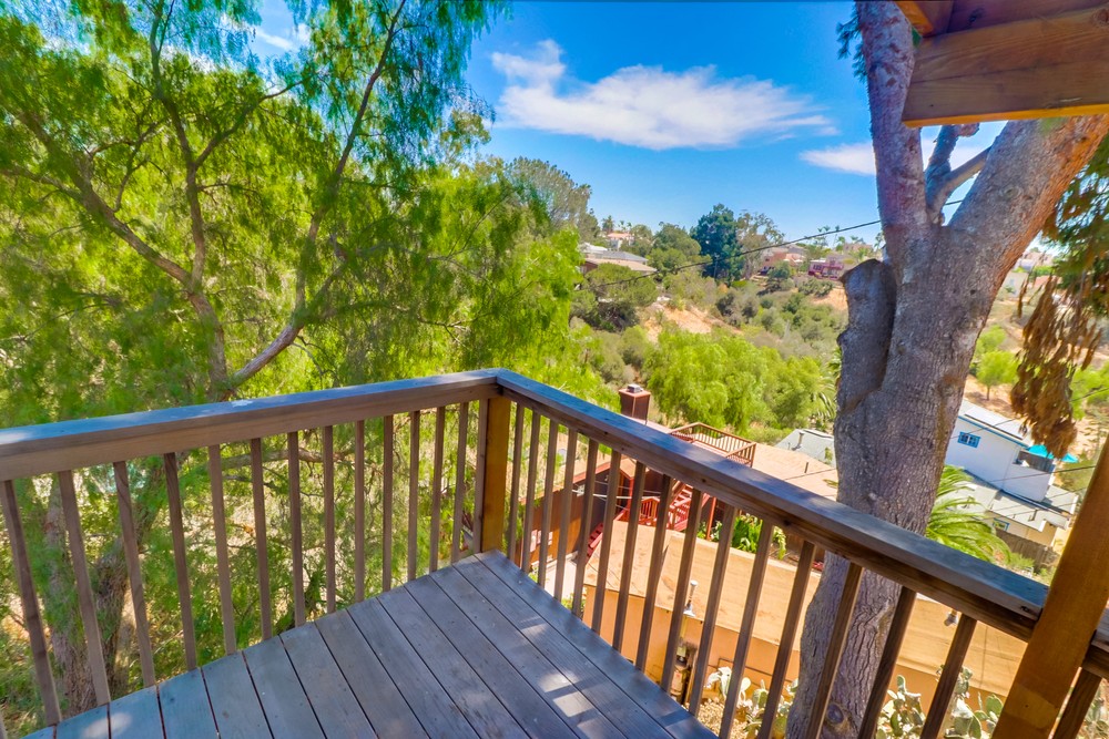 Virtual tour photo 6 of 28 for 3099 Palm St