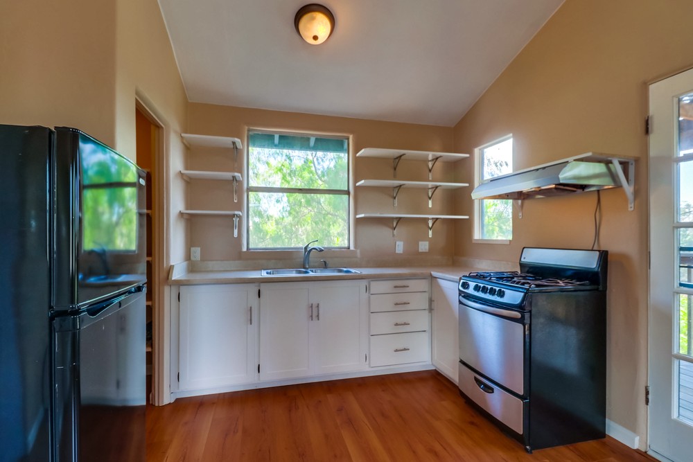 Virtual tour photo 15 of 28 for 3099 Palm St
