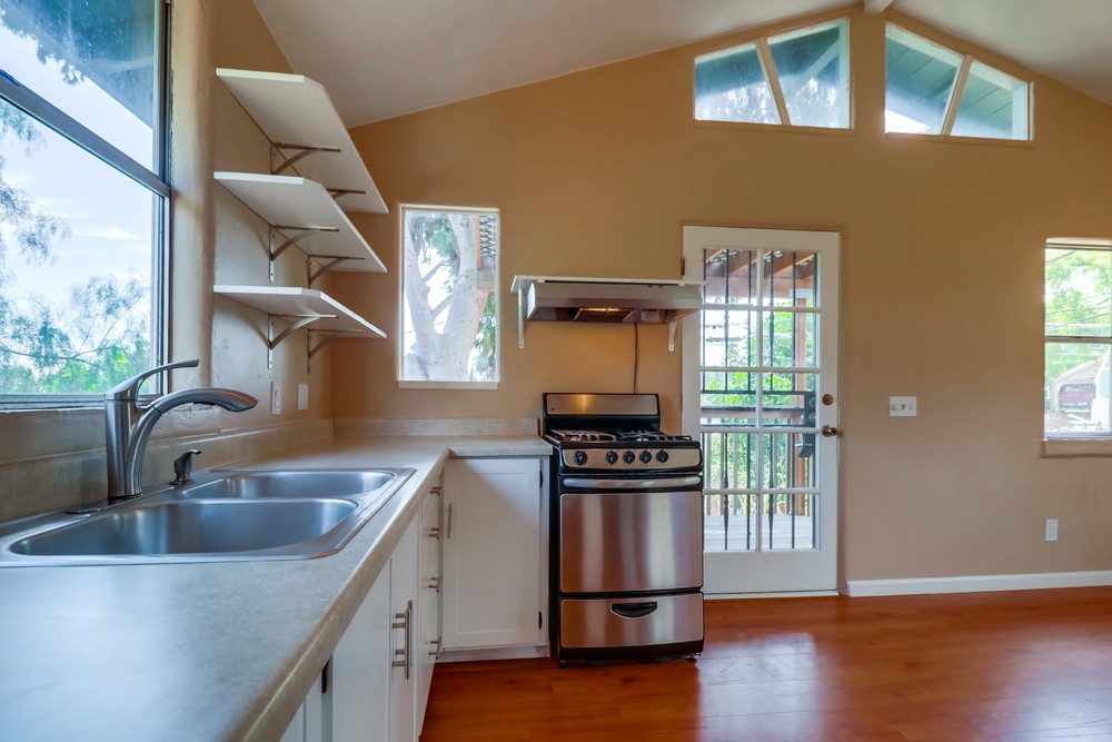 Virtual tour photo 18 of 28 for 3099 Palm St