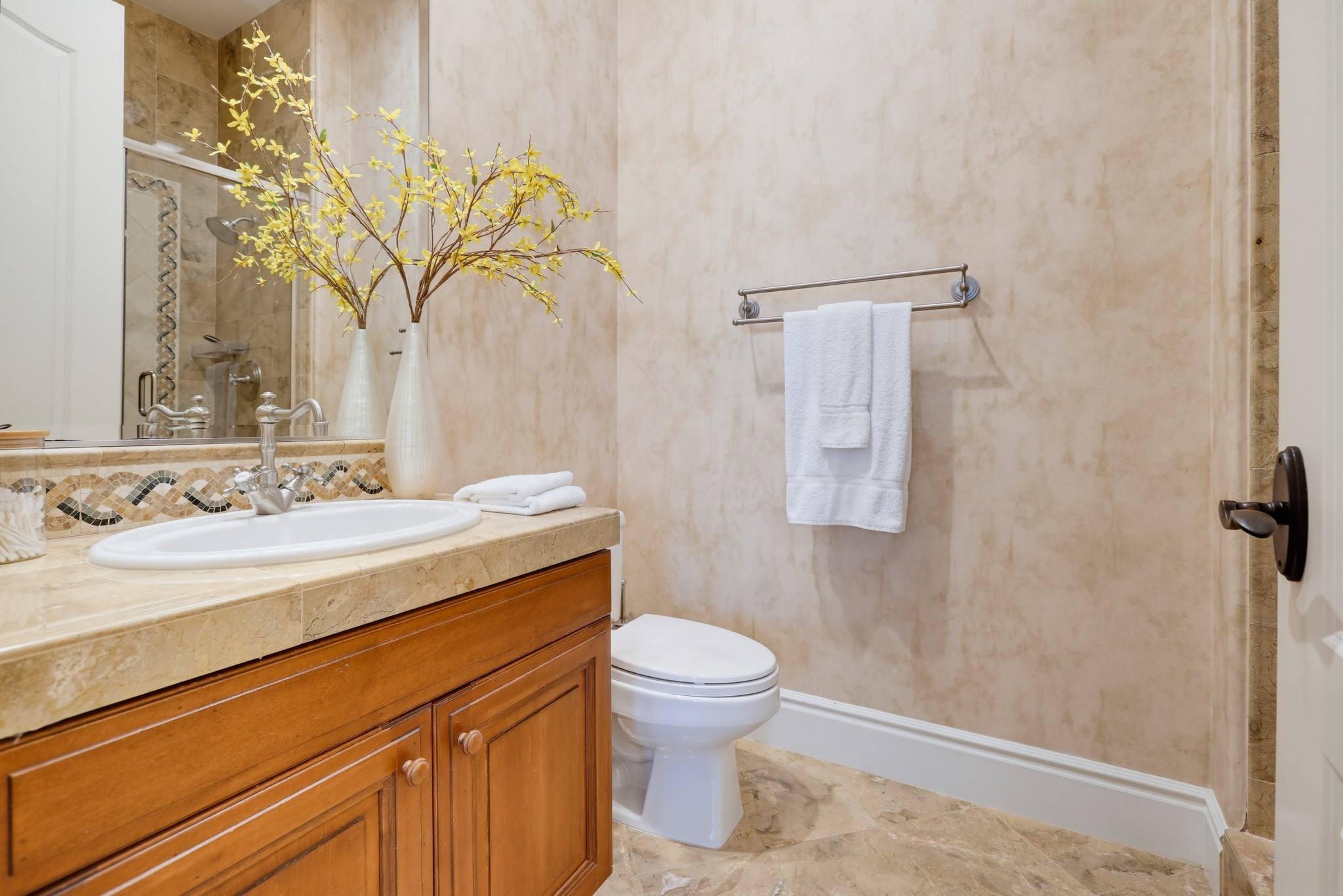 Virtual tour photo 51 of 114 for 31 Overlook Dr