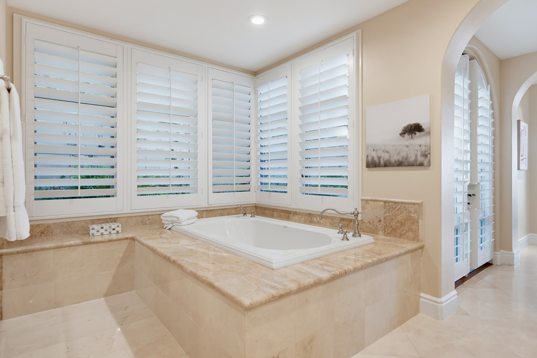 Virtual tour photo 63 of 114 for 31 Overlook Dr