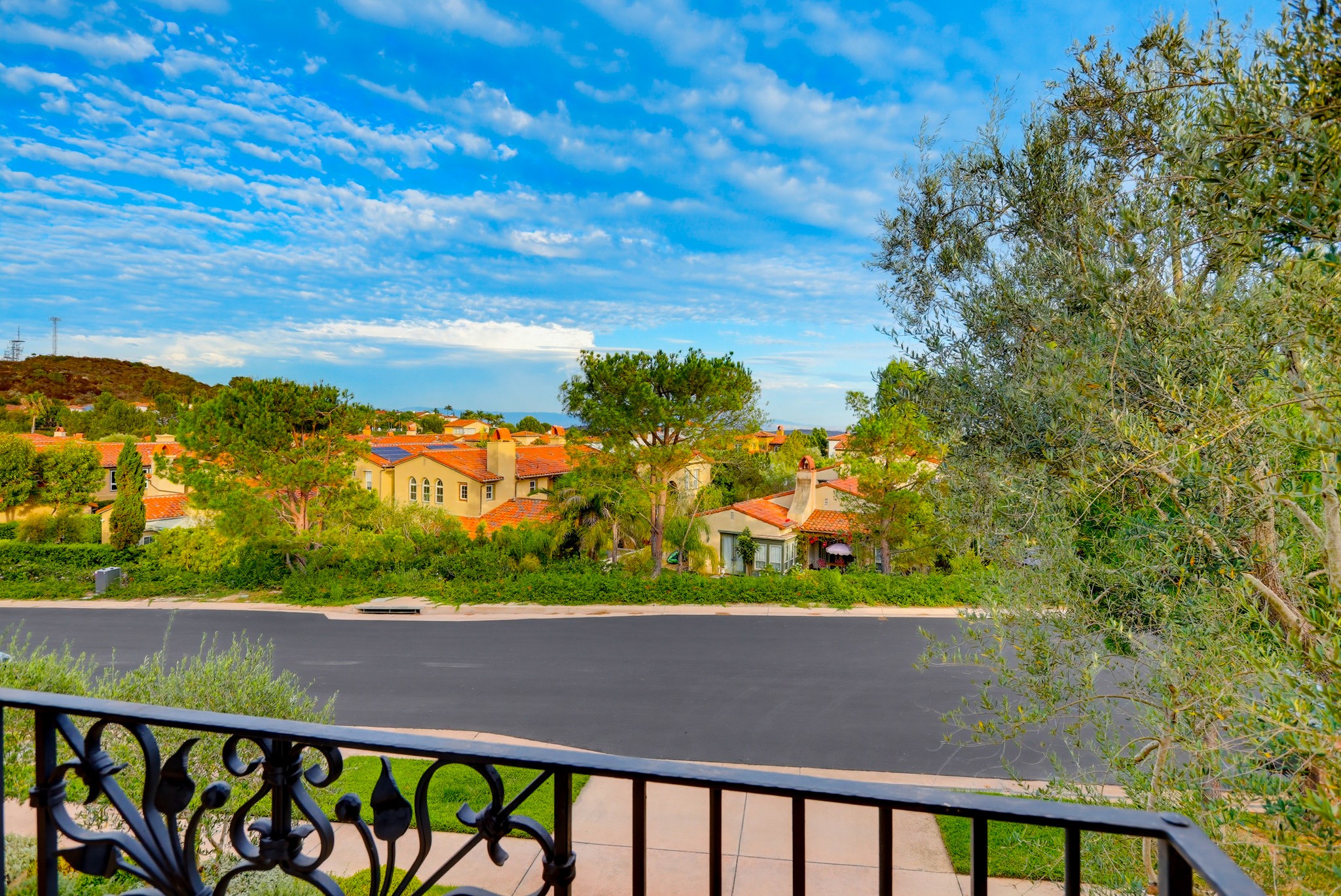 Virtual tour photo 80 of 114 for 31 Overlook Dr