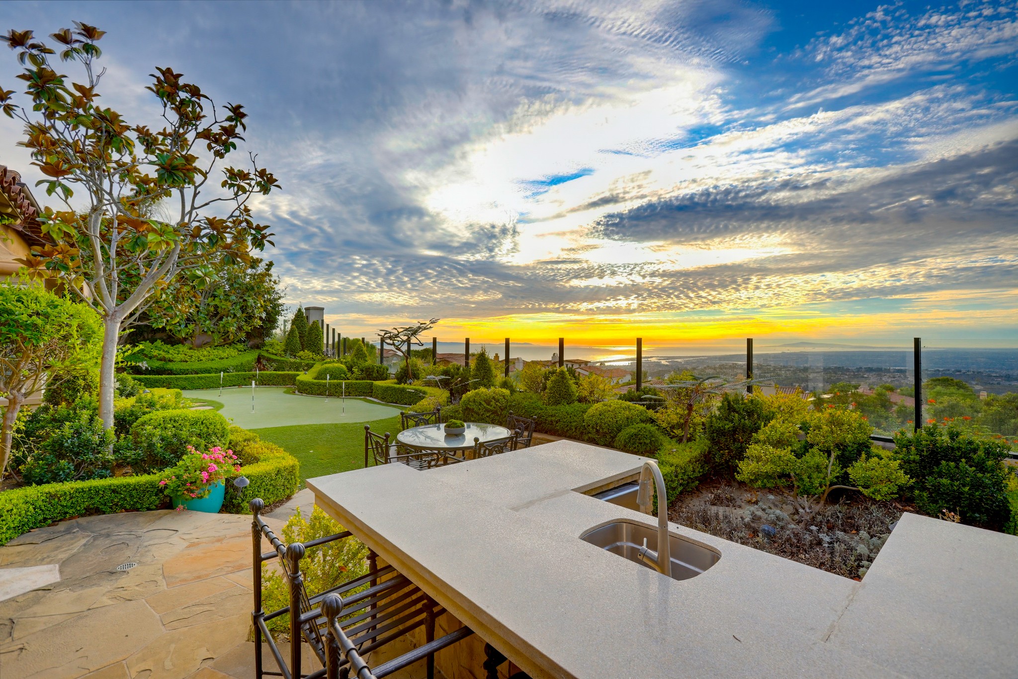 Virtual tour photo 85 of 114 for 31 Overlook Dr