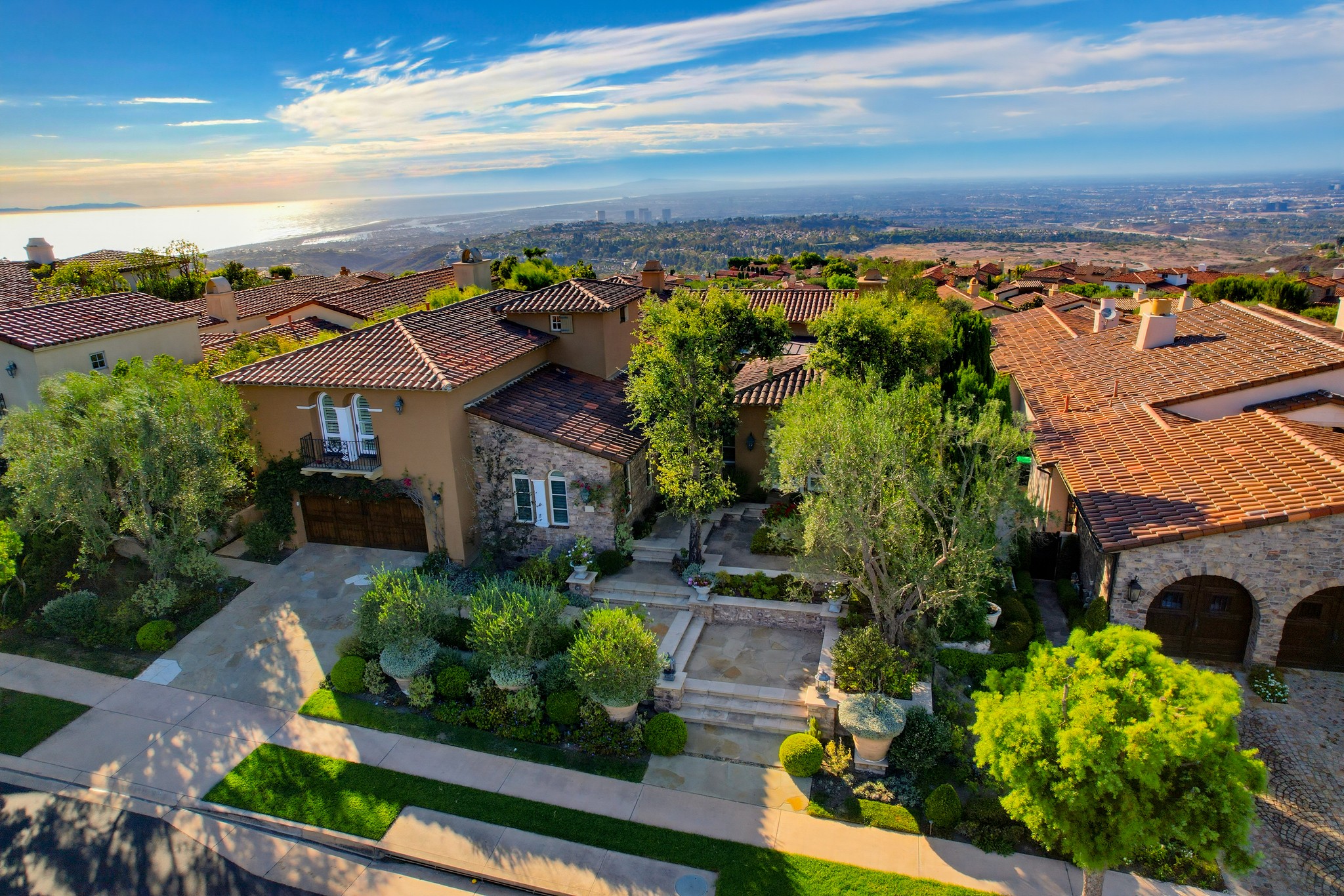 Virtual tour photo 104 of 114 for 31 Overlook Dr
