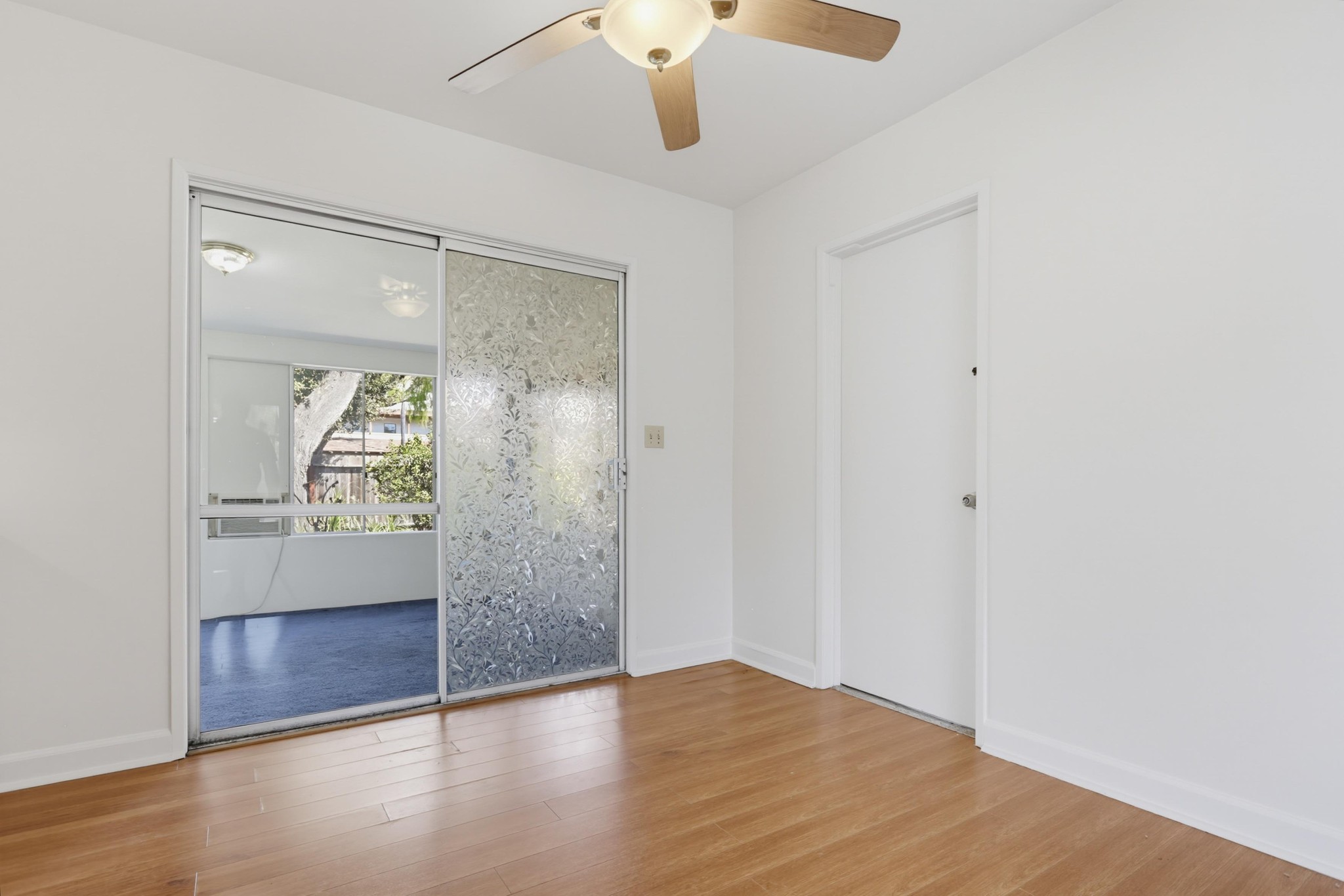 Virtual tour photo 10 of 37 for 310 Elbrook Dr