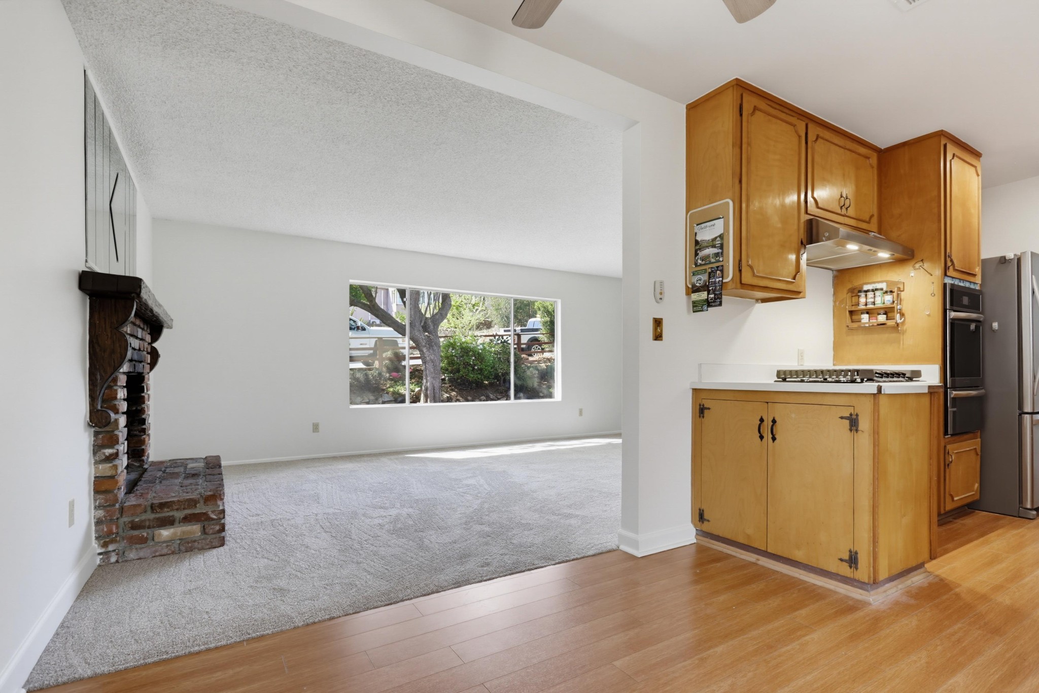 Virtual tour photo 11 of 37 for 310 Elbrook Dr