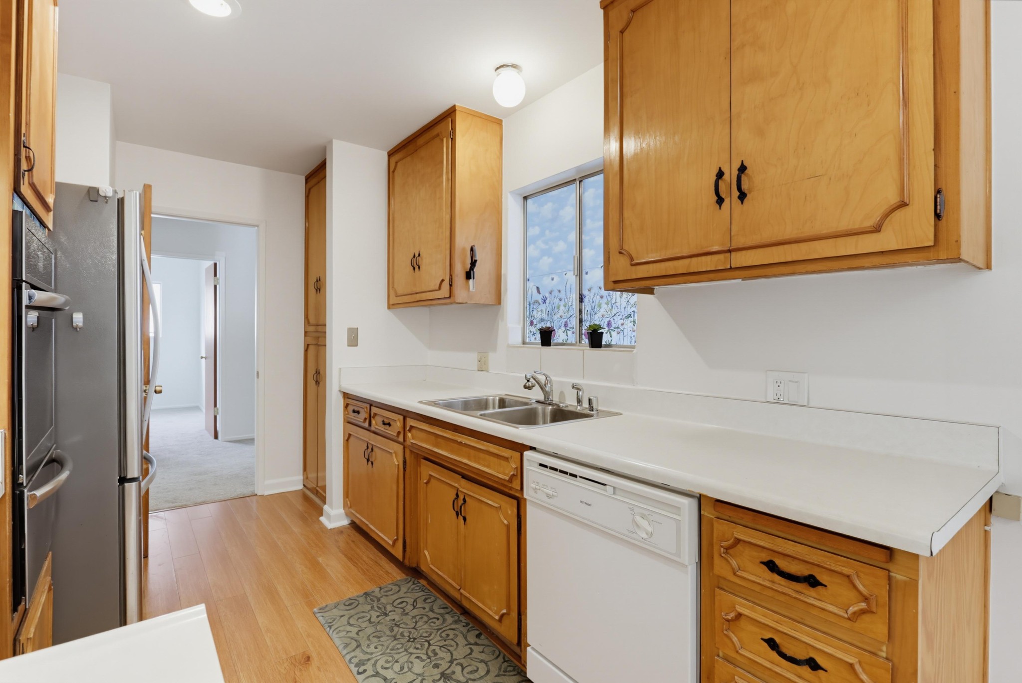 Virtual tour photo 14 of 37 for 310 Elbrook Dr