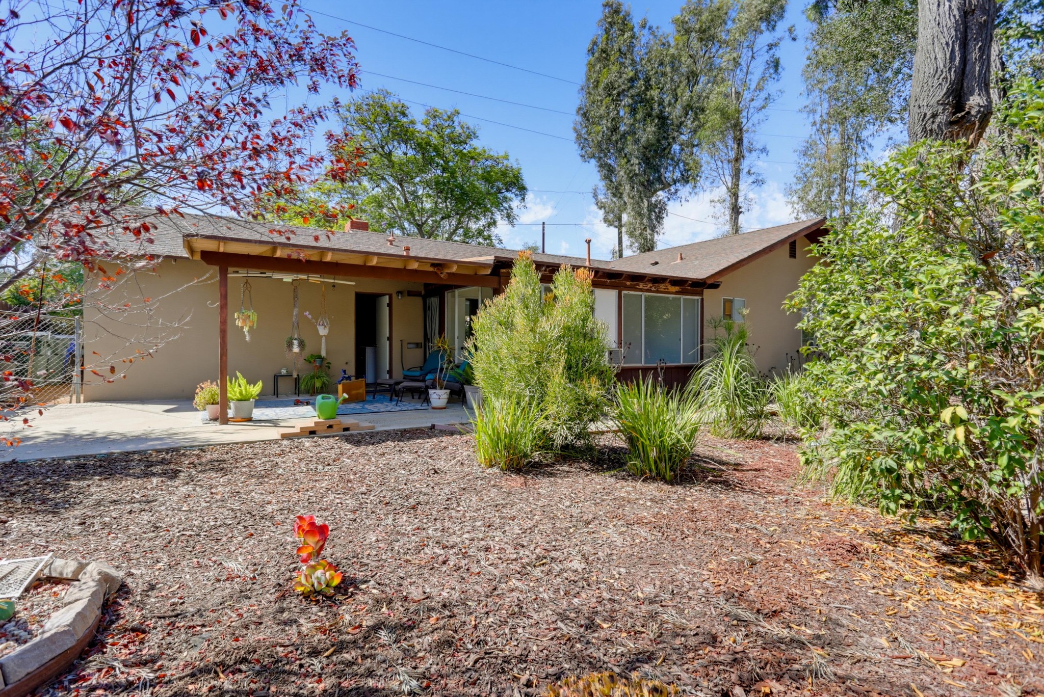 Virtual tour photo 32 of 37 for 310 Elbrook Dr