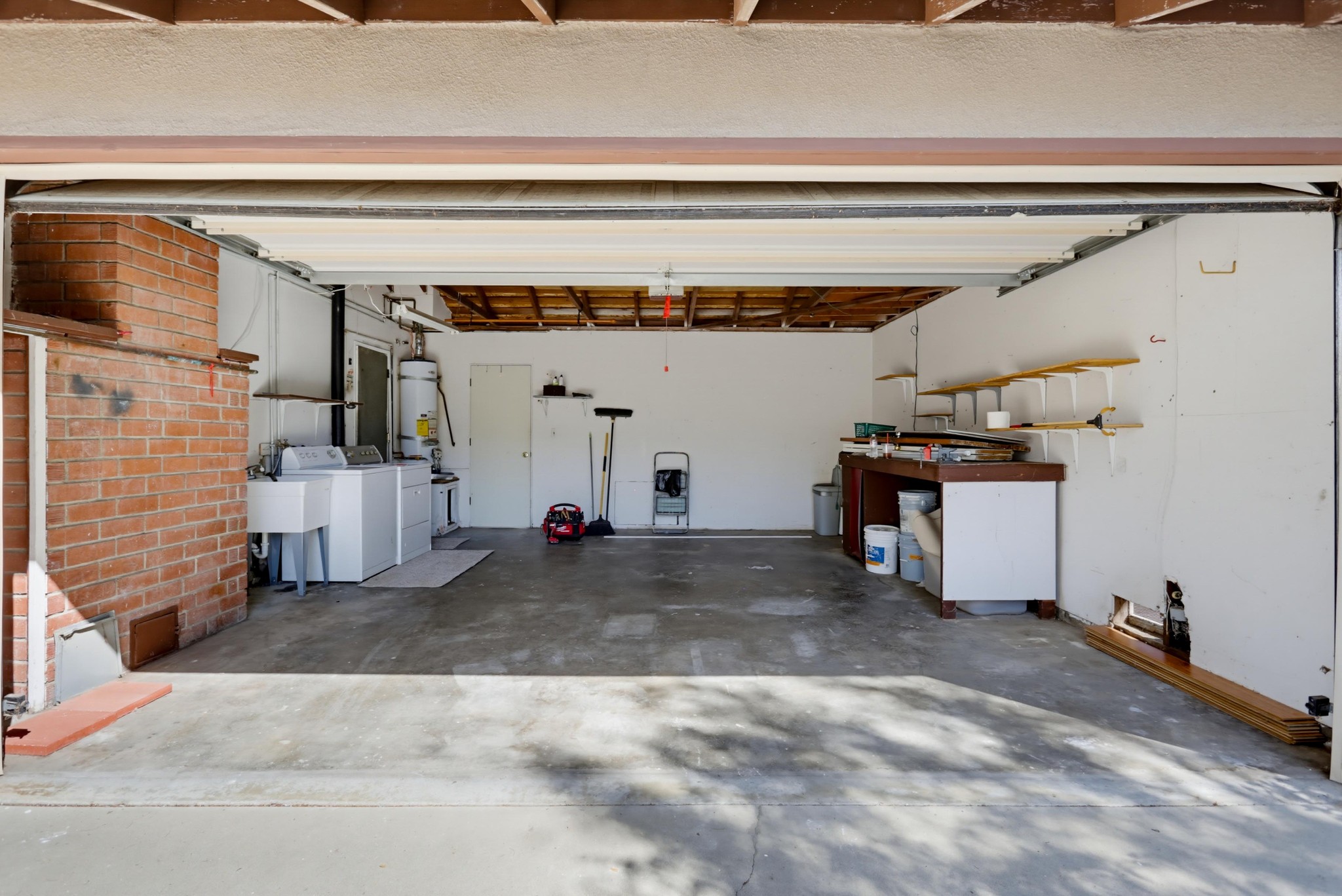 Virtual tour photo 36 of 37 for 310 Elbrook Dr