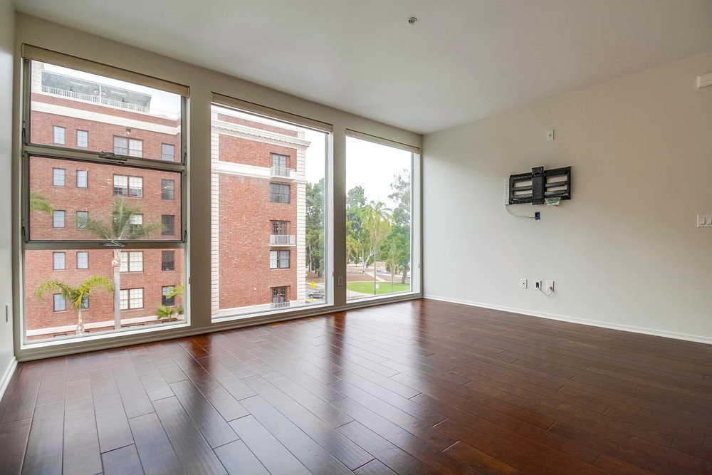 Virtual tour photo 12 of 51 for 3100 Sixth Ave UNIT 409