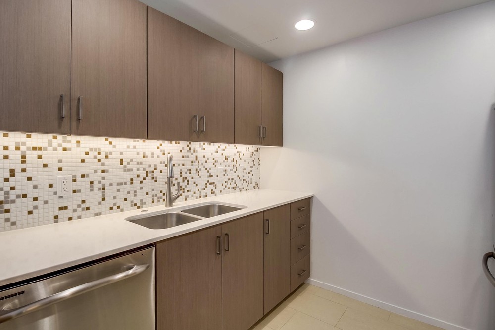 Virtual tour photo 20 of 51 for 3100 Sixth Ave UNIT 409
