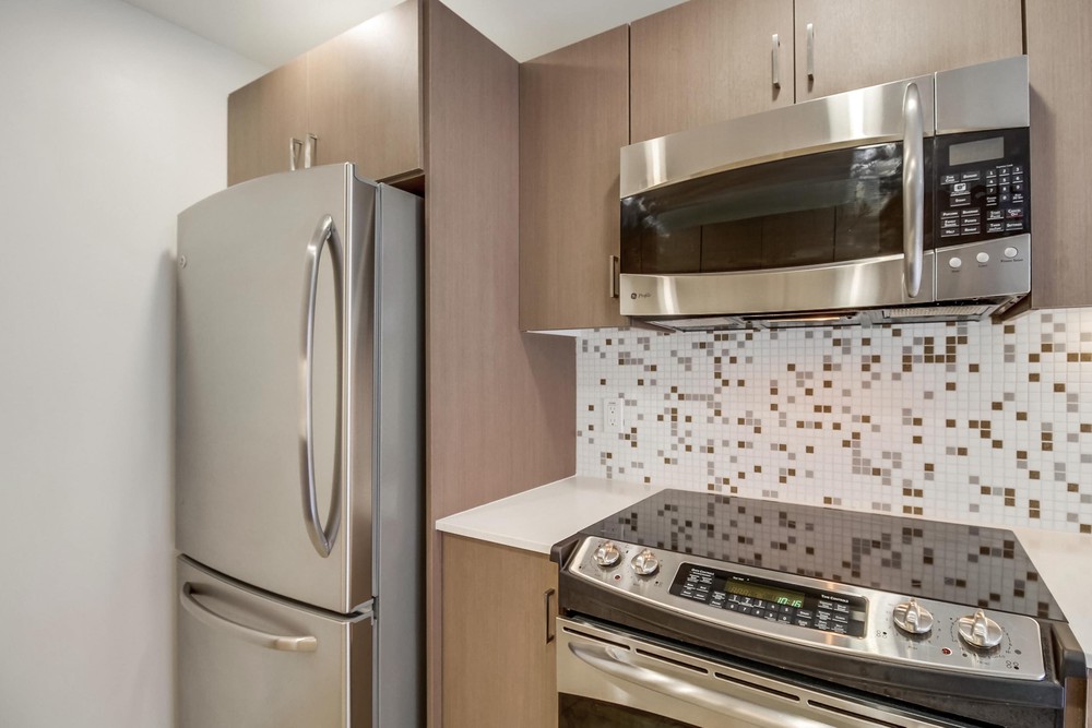 Virtual tour photo 21 of 51 for 3100 Sixth Ave UNIT 409