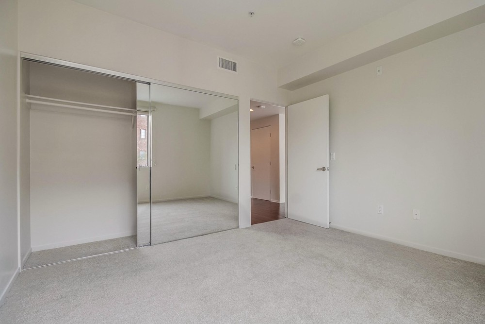 Virtual tour photo 37 of 51 for 3100 Sixth Ave UNIT 409
