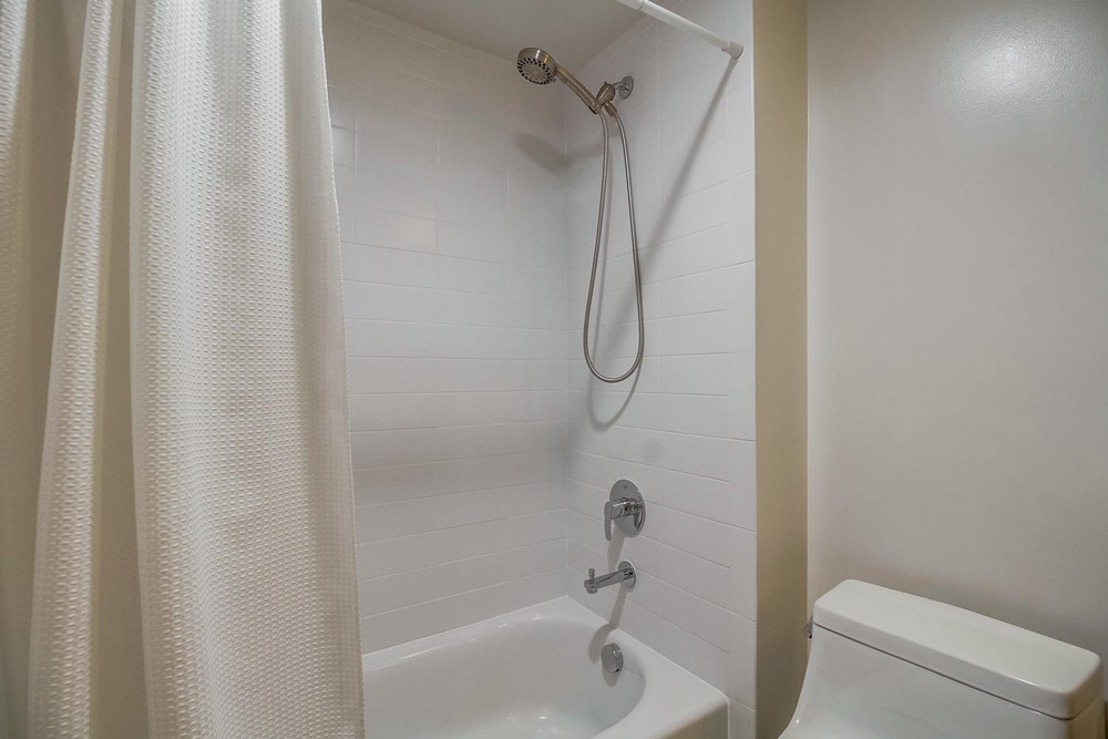 Virtual tour photo 39 of 51 for 3100 Sixth Ave UNIT 409