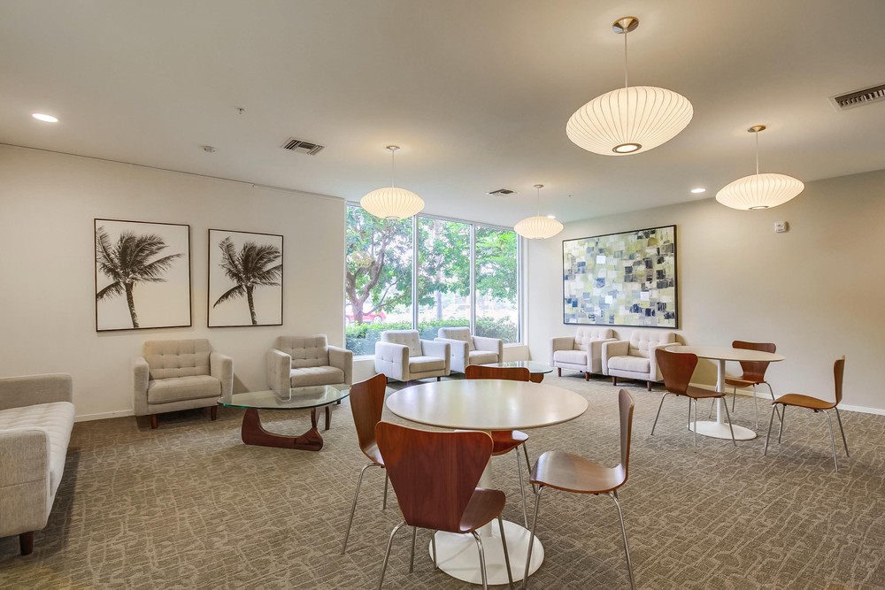 Virtual tour photo 42 of 51 for 3100 Sixth Ave UNIT 409