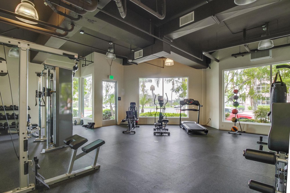 Virtual tour photo 46 of 51 for 3100 Sixth Ave UNIT 409