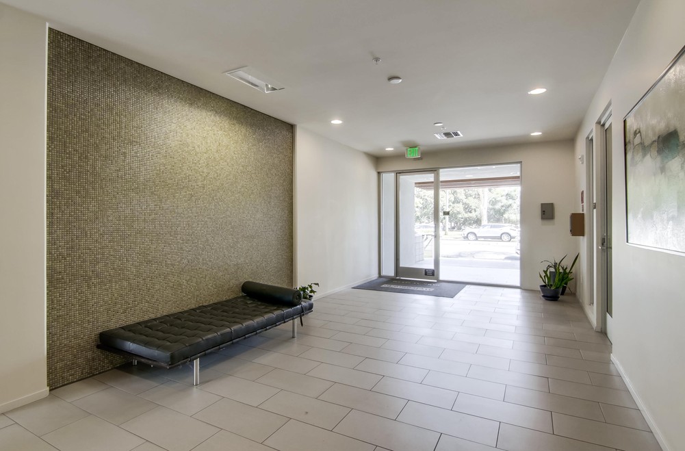Virtual tour photo 8 of 54 for 3100 Sixth Ave