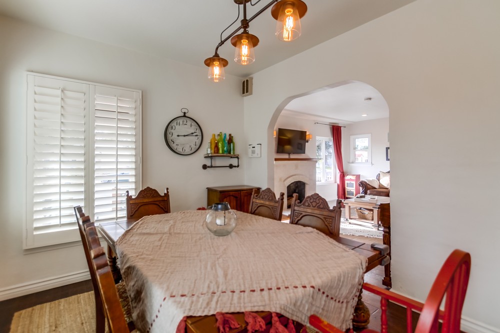 Virtual tour photo 24 of 62 for 3101 Vancouver Ave