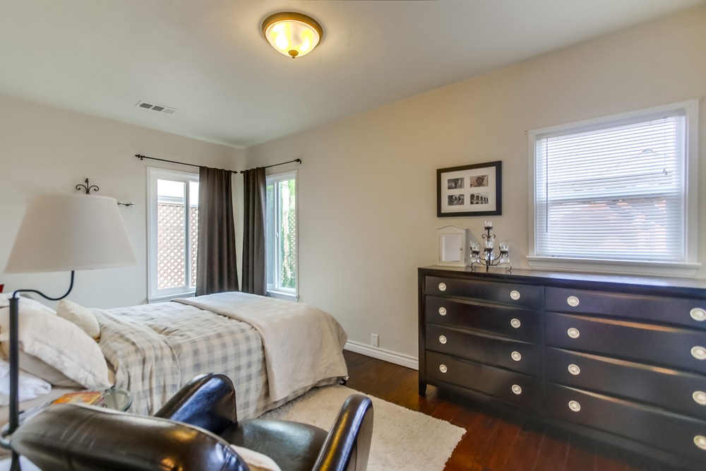 Virtual tour photo 38 of 62 for 3101 Vancouver Ave