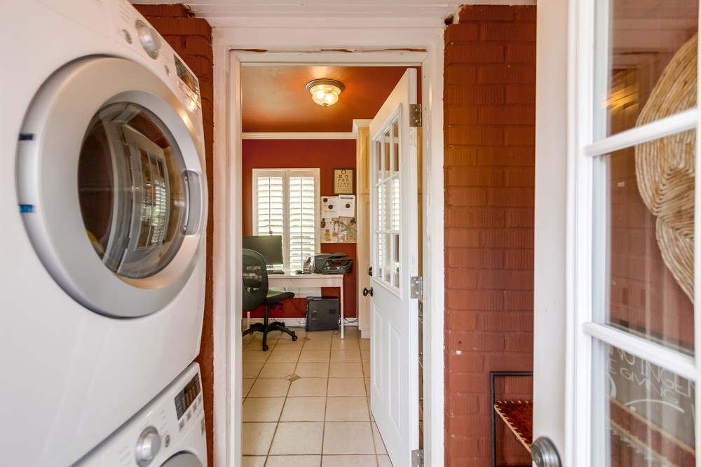 Virtual tour photo 44 of 62 for 3101 Vancouver Ave