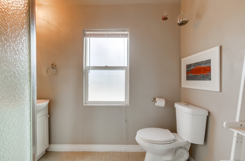 Virtual tour photo 62 of 62 for 3101 Vancouver Ave