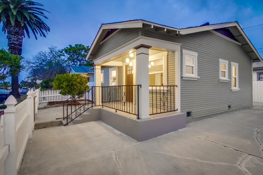 Virtual tour photo 12 of 60 for 3103 40th St