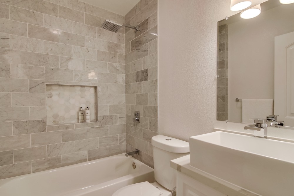 Virtual tour photo 42 of 60 for 3103 40th St