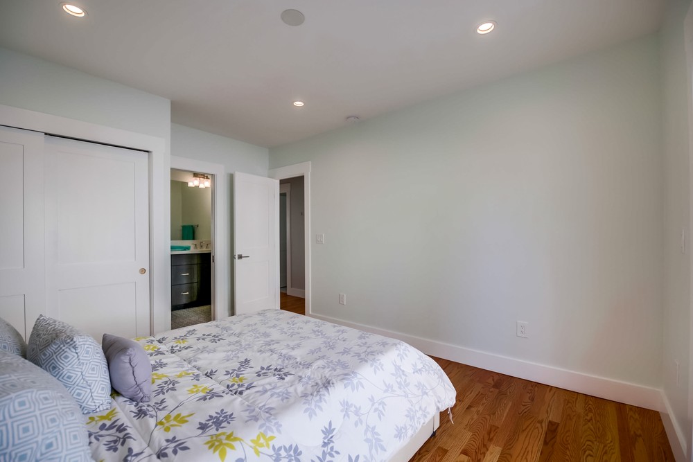Virtual tour photo 21 of 36 for 3104 33rd St